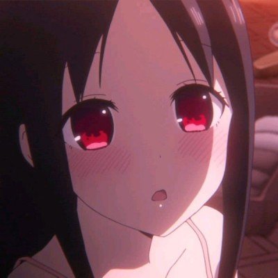 摊主因借给学生手机被家长逼下跪